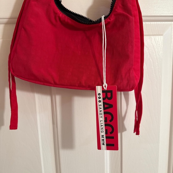 BAGGU Candy Apple Mini Bow Bag - Picture 1 of 4